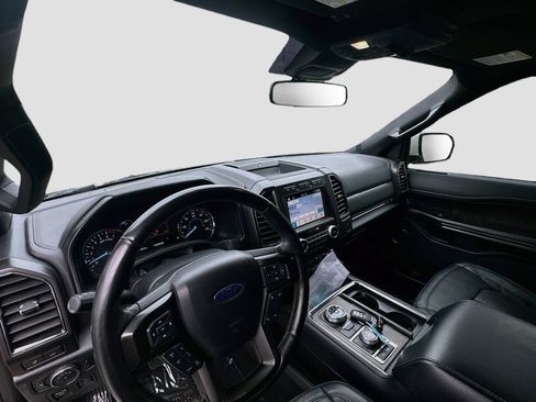 Used 2019 Ford Expedition Limited w/ Special Edition Package AWD/4WD image 9