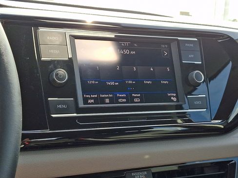 Certified 2024 Volkswagen Taos S AWD/4WD image 16