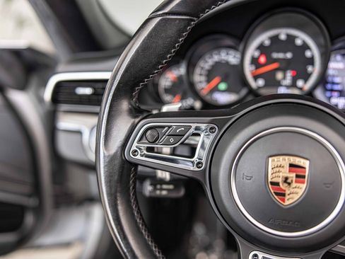 Used 2017 Porsche 911 Turbo S image 26