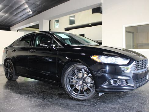 Used 2016 Ford Fusion Titanium FWD image 35