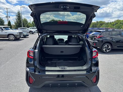 Used 2024 Subaru Crosstrek 2.5i Limited AWD/4WD image 28