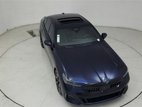 Used 2025 BMW i5 eDrive40i w/ M Sport Package image 74