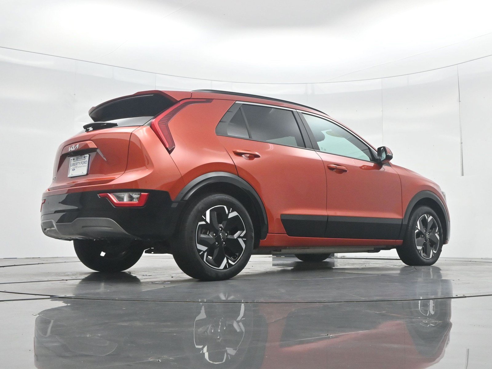 Used 2023 Kia Niro Wind FWD image 43