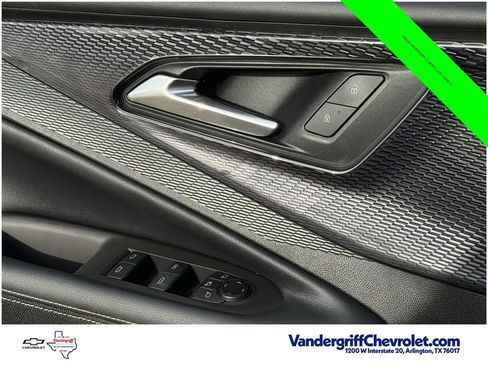Used 2024 Chevrolet Blazer EV LT AWD/4WD image 18