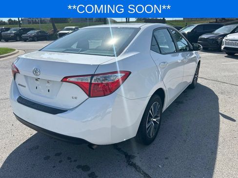 Used 2016 Toyota Corolla LE FWD image 6