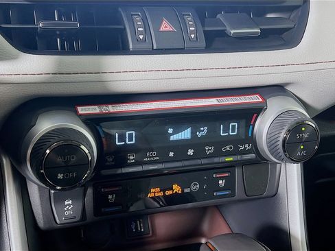 Certified 2025 Toyota RAV4 Limited w/ Advanced Technology Package AWD/4WD image 15