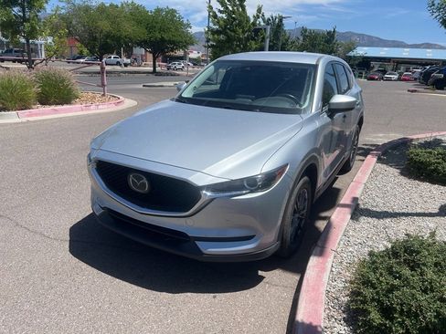 Used 2019 MAZDA CX-5 Touring FWD image 2
