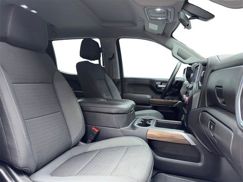 Used 2021 Chevrolet Silverado 1500 RST image 41