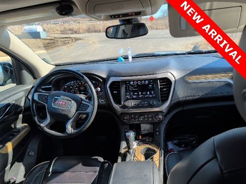 Used 2017 GMC Acadia Denali w/ Technology Package image 15