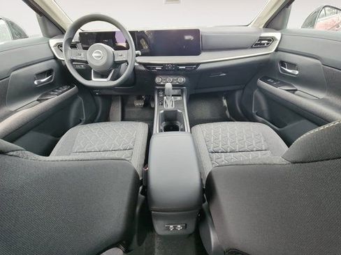 New 2025 Nissan Kicks SV w/ Interior Electronics Package image 10
