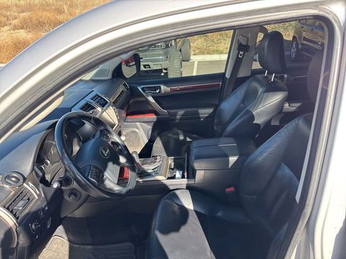 Used 2012 Lexus GX 460 image 10