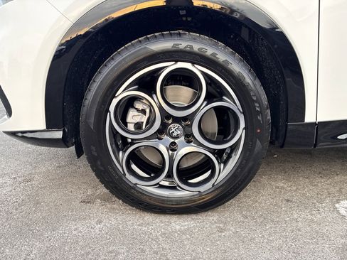 New 2026 Alfa Romeo Tonale Sprint image 12