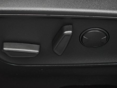 Used 2023 Ford Escape Active w/ Tech Pack #2 FWD image 14