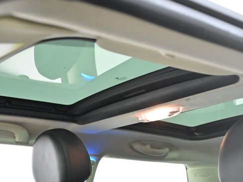 Used 2011 MINI Cooper S image 24