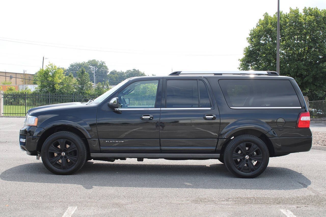 Used 2015 Ford Expedition EL Platinum AWD/4WD image 3