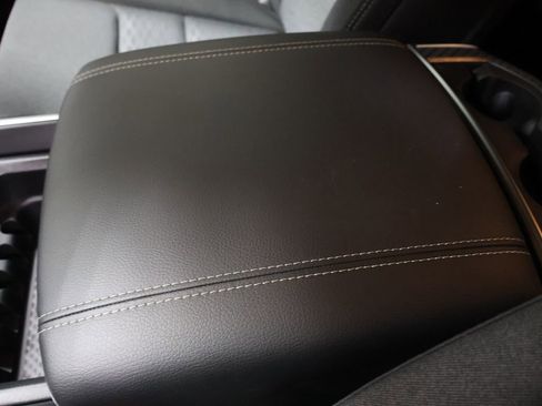 New 2026 RAM 1500 Express image 24