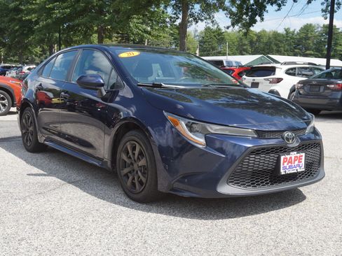 Used 2020 Toyota Corolla LE FWD image 8