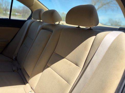 Used 2011 Honda Accord LX image 16