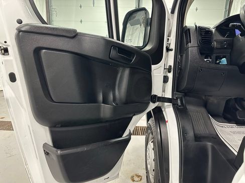 Used 2023 RAM ProMaster 3500 FWD image 8