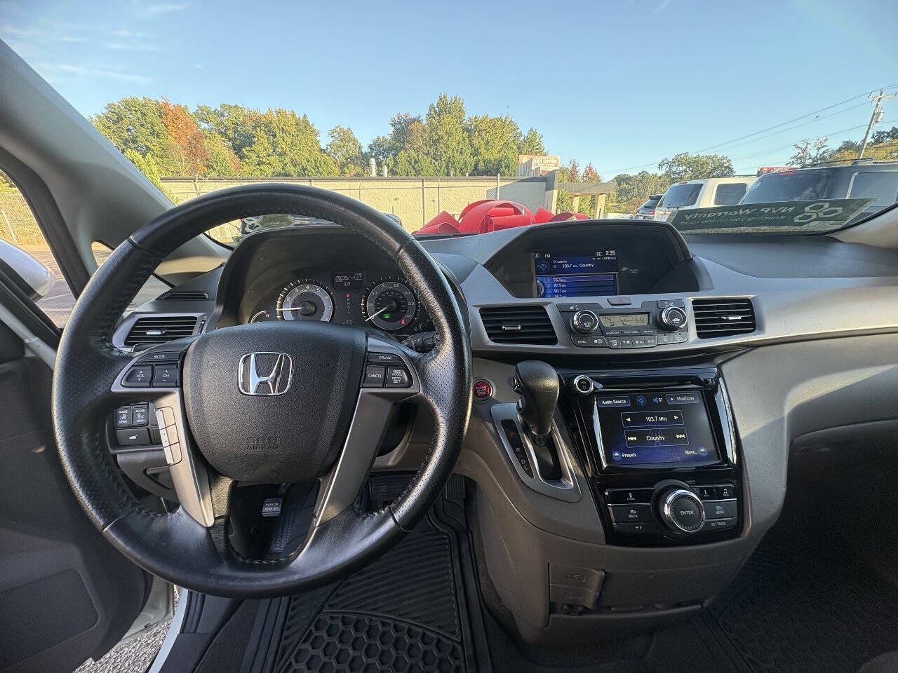 Used 2017 Honda Odyssey EX-L image 12