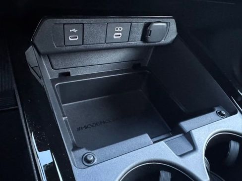 New 2026 Toyota Prius Plug-In Hybrid image 17