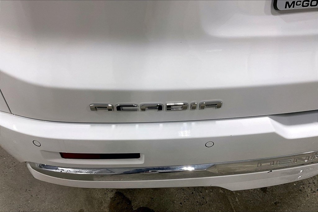Used 2023 GMC Acadia Denali AWD/4WD image 25