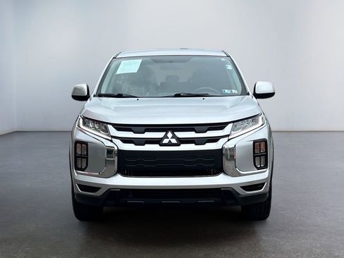 Used 2020 Mitsubishi Outlander Sport ES image 2