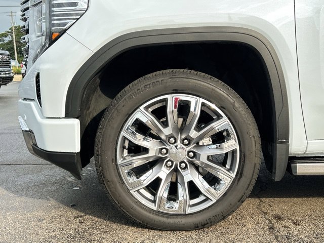 Used 2026 GMC Sierra 1500 Denali AWD/4WD image 13