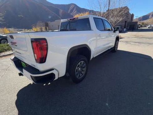 Used 2024 GMC Sierra 1500 AT4 w/ Technology Package image 8