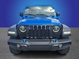 Used 2023 Jeep Wrangler Unlimited w/ Cold Weather Group AWD/4WD video 2
