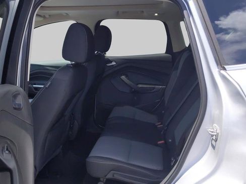 Used 2017 Ford Escape SE FWD image 30