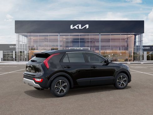 New 2025 Kia Niro EX w/ EX Cold Weather Package image 6