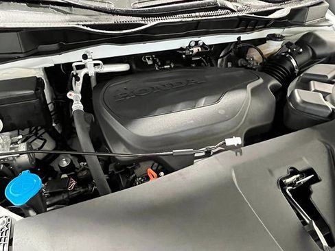 New 2026 Honda Odyssey Touring image 12