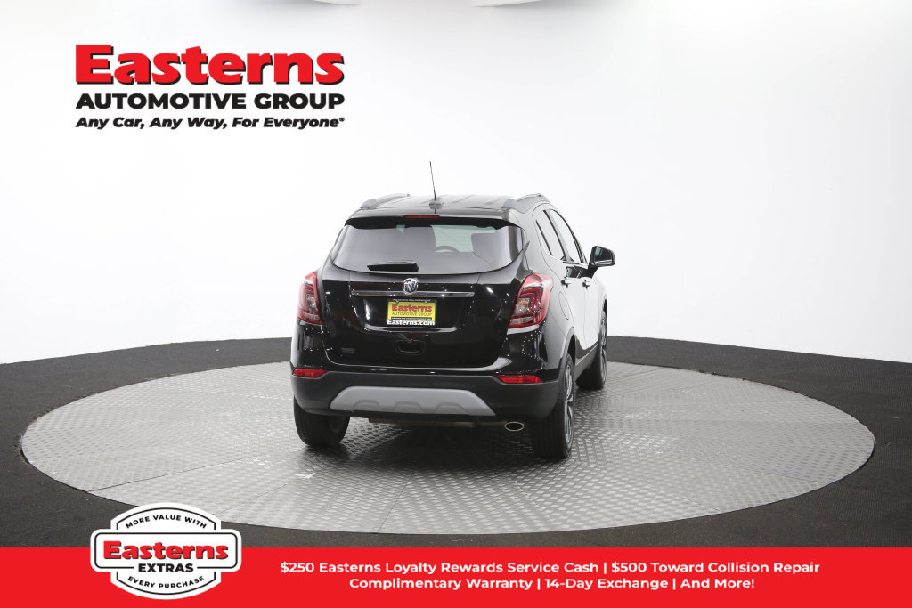 Used 2021 Buick Encore Preferred w/ Safety Package FWD image 38