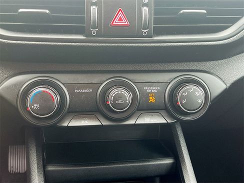 Used 2021 Kia Forte Sedan image 15