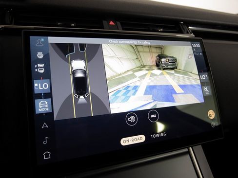 Used 2024 Land Rover Range Rover Velar S image 18