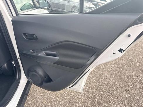 Certified 2025 Nissan Kicks Play S FWD image 20