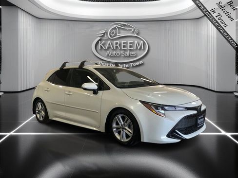 Used 2020 Toyota Corolla SE w/ Carpet Mat Package FWD image 3