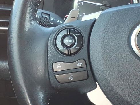 Used 2015 Lexus IS 250 image 8