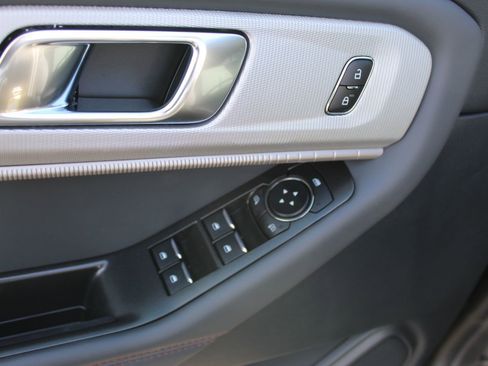 New 2026 Ford Explorer Active image 21