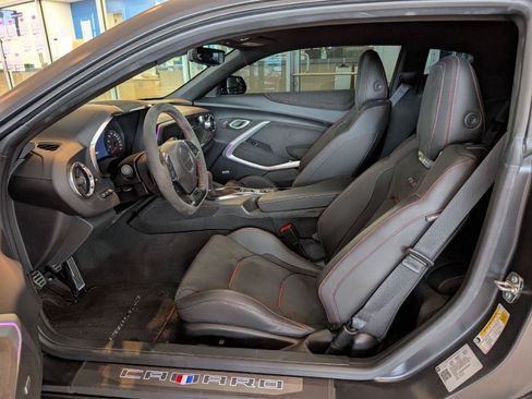 Used 2024 Chevrolet Camaro ZL1 RWD image 12