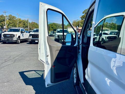 Used 2021 Ford Transit 350 XLT RWD image 15