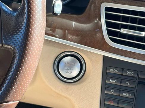Used 2015 Mercedes-Benz E 350 4MATIC Sedan image 29