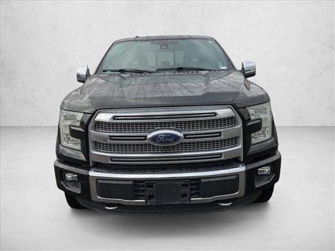Used 2015 Ford F150 Platinum w/ Equipment Group 701A Luxury AWD/4WD image 2