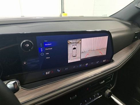 Used 2025 Chevrolet Tahoe LT w/ Comfort Package image 13