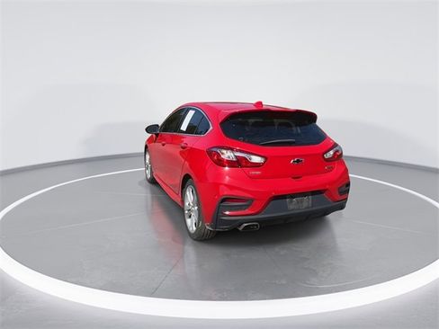 Used 2017 Chevrolet Cruze Premier image 9