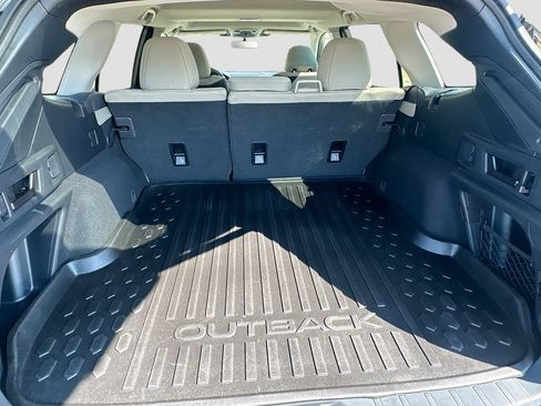 Certified 2025 Subaru Outback Premium AWD/4WD image 32