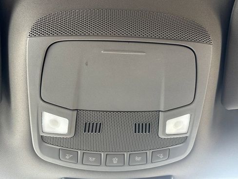 Used 2020 Ford F150 XLT image 15