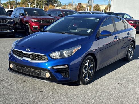 Used 2020 Kia Forte LXS image 3