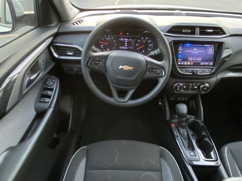 Used 2023 Chevrolet TrailBlazer LT w/ Convenience Package image 26
